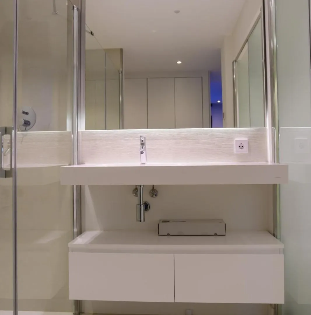 Beautiful West Facing 2-Bedroom Apartment In The Prestigous Higueron West Fuengirola