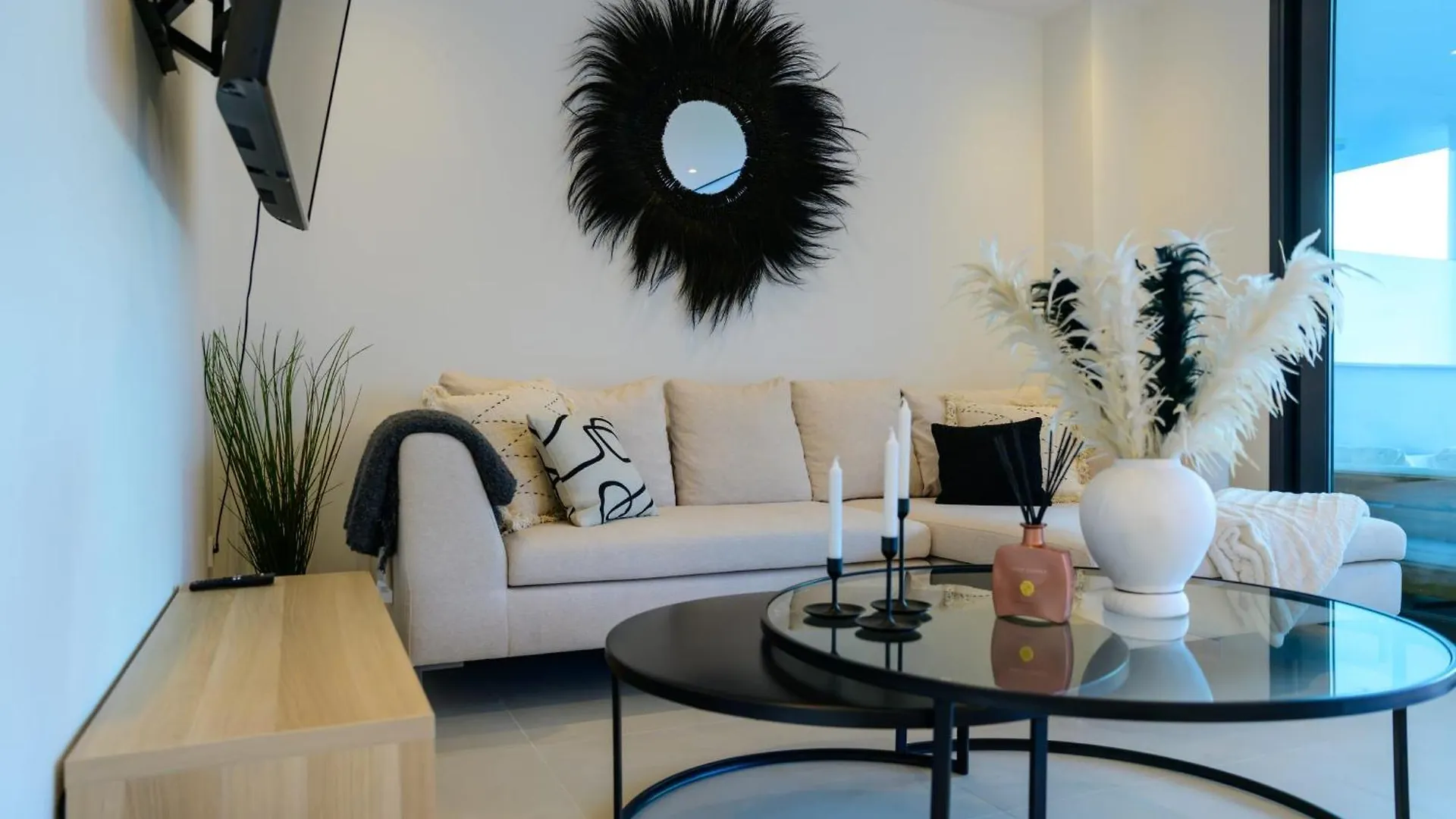 Beautiful West Facing 2-Bedroom Apartment In The Prestigous Higueron West Fuengirola